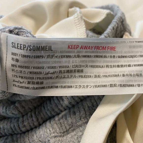 A&F Ribbed Soft AF Sleep Shorts Sz M - Picture 8 of 8